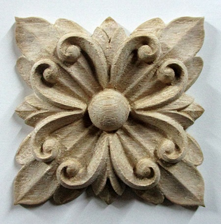 резная розетка из дерева rr009.jpg