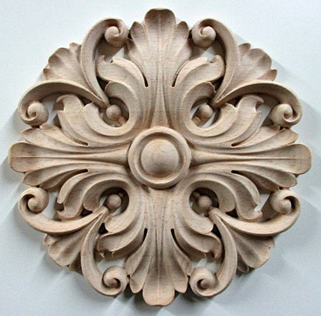 резная розетка из дерева rr0013.jpg