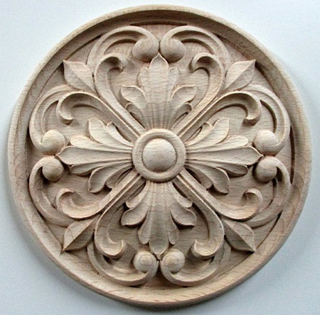 резная розетка из дерева rr0015.jpg