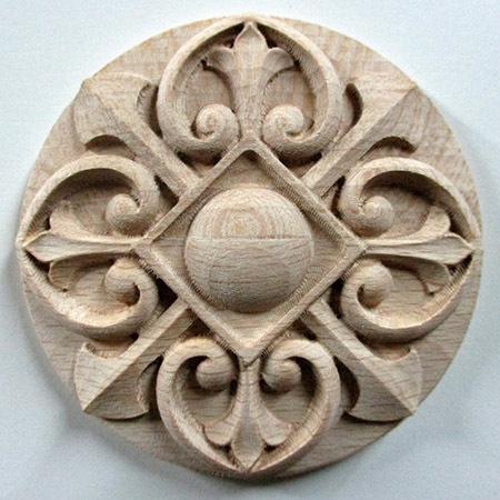 резная розетка из дерева rr0016.jpg